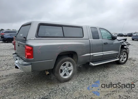 2008 Dodge Dakota Laramie z USA, uszkodzony, nr VIN 1D7HW52N28S554573